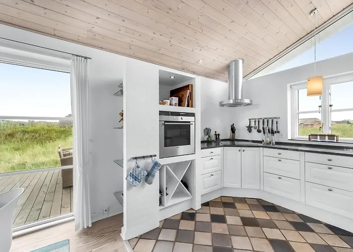 Elfi - 700m From The Sea By Interhome